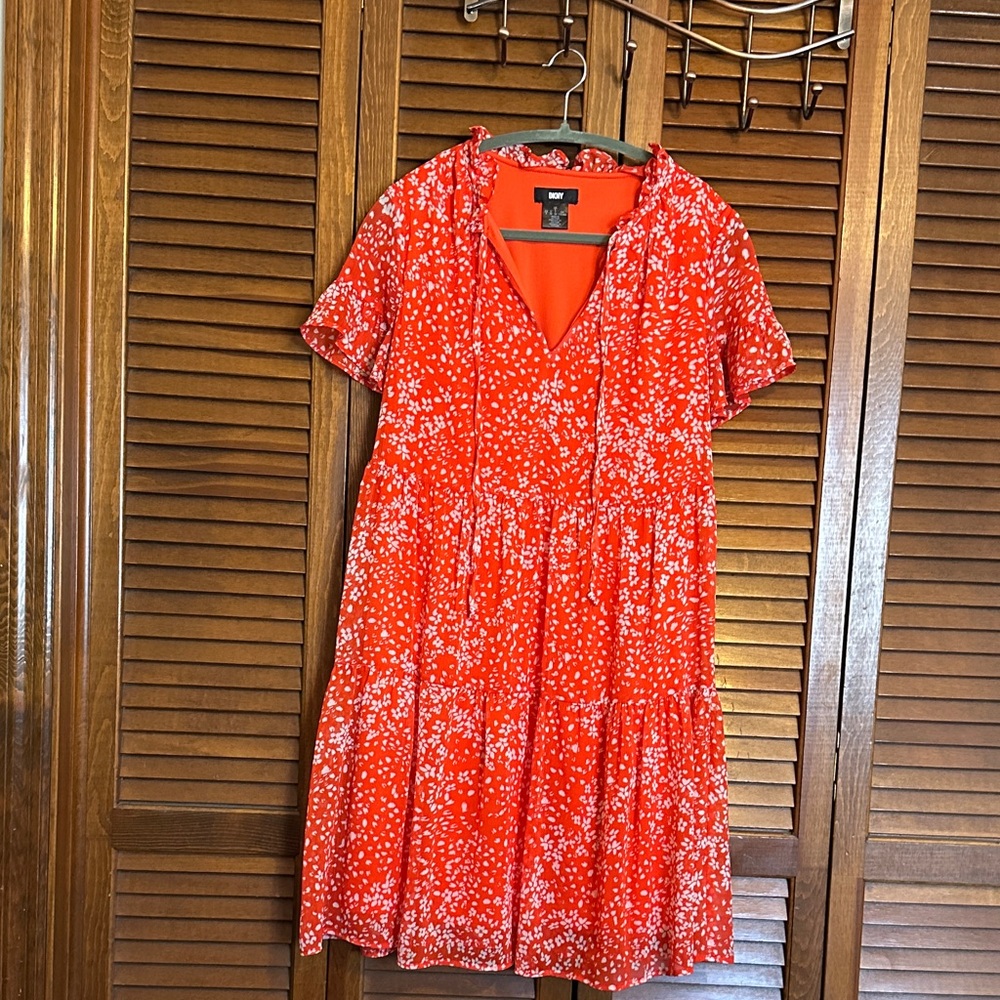 DKNY Red Floral Ruffle Dress | Drop Waist | Beachy Casual | Size 6